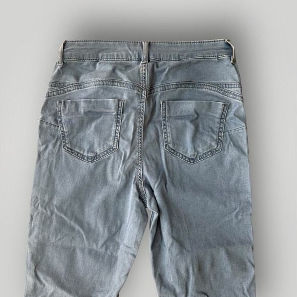 Calzedonia Skinny Fit Ultra Light Denim Jeggings Medium M NWT - Picture 6 of 8